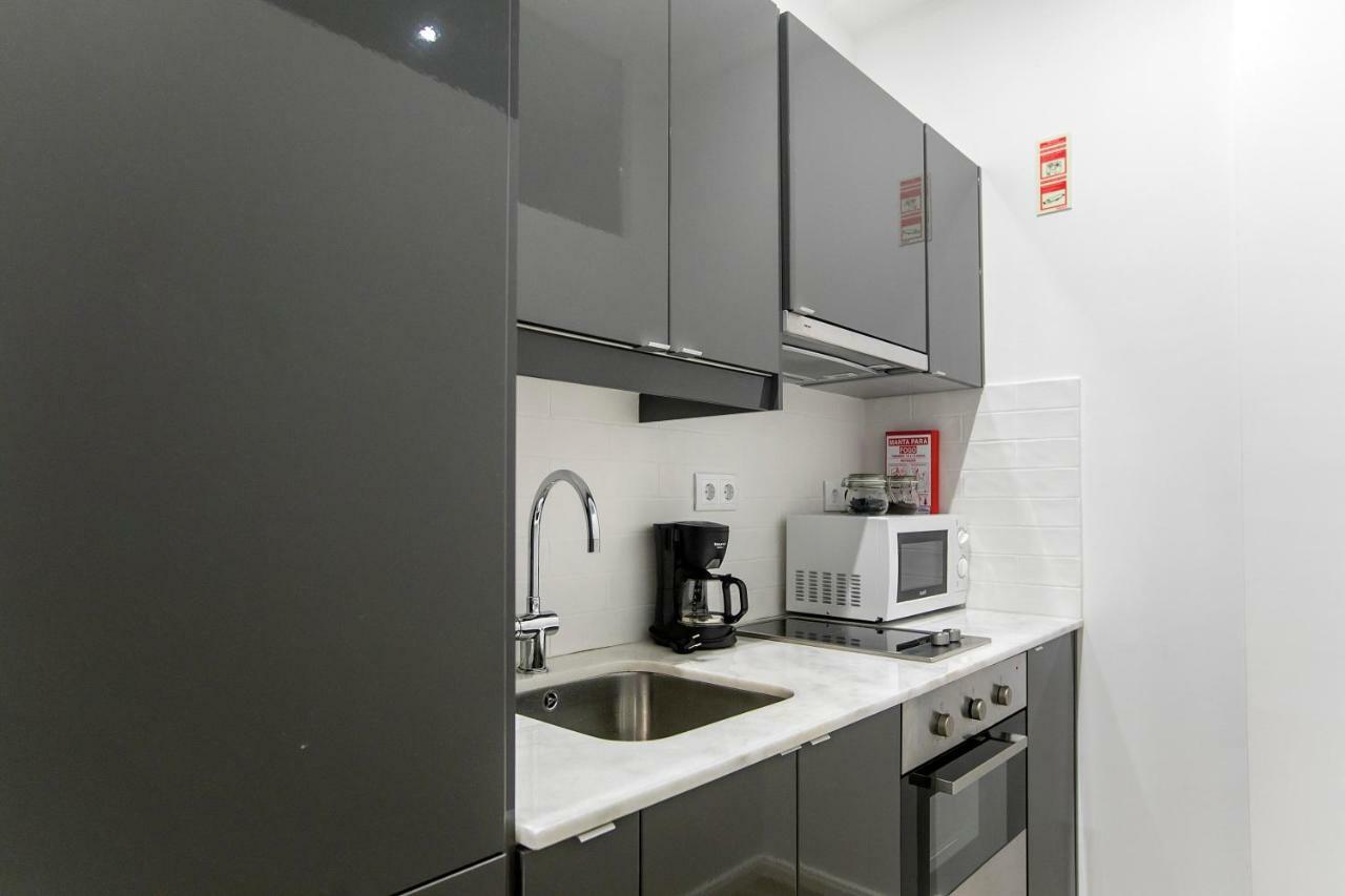 2 Bedroom Cosy Flat Porto Exterior photo